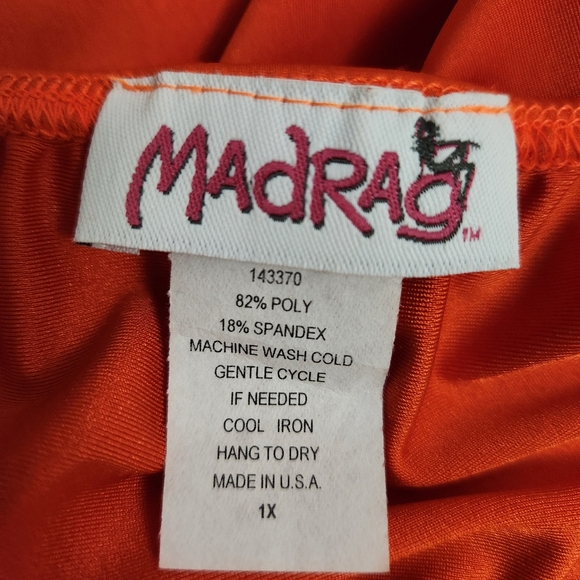 🆕️MadRag Ruched Bodycon Spaghetti Strap Dress - Picture 10 of 10